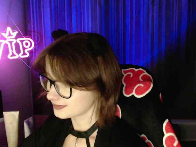 Cherry-Luna webcam
