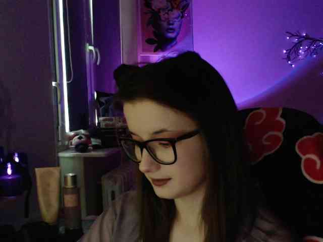 Cherry-Luna webcam