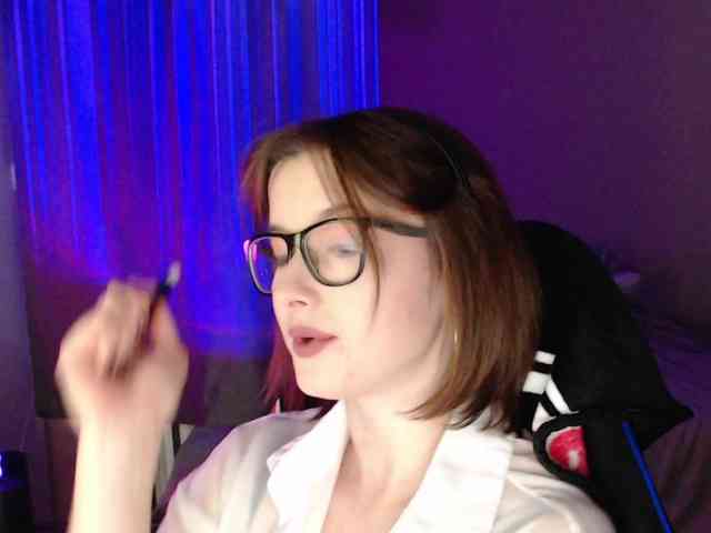 Cherry-Luna webcam