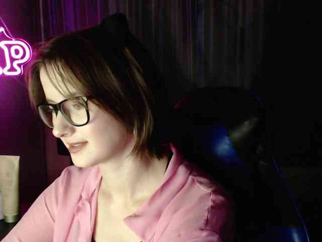 Cherry-Luna webcam