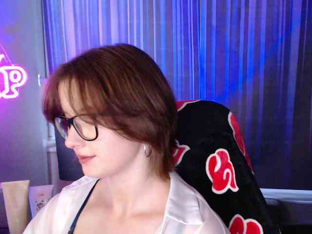 Cherry-Luna webcam