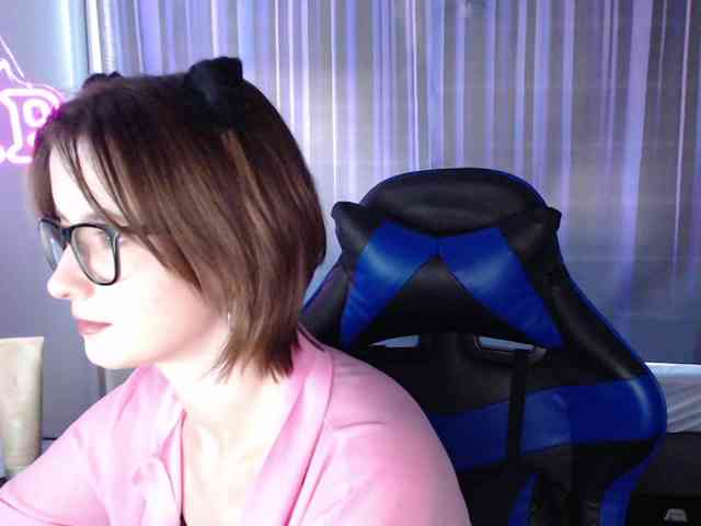 Cherry-Luna webcam