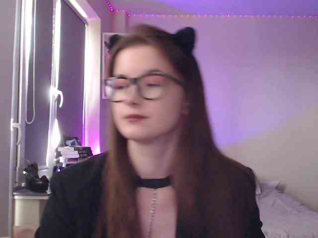 Cherry-Luna webcam
