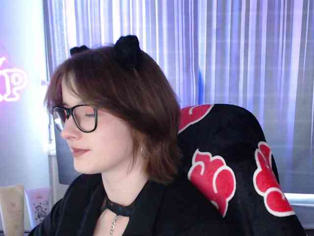 Cherry-Luna Live Webcam on BongaCams