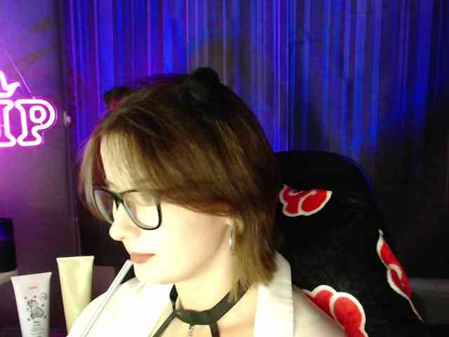 Cherry-Luna webcam