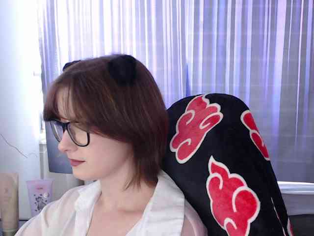 Cherry-Luna webcam