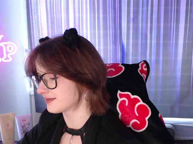 Cherry-Luna webcam
