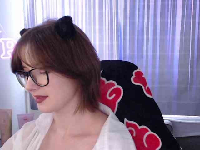 Cherry-Luna webcam
