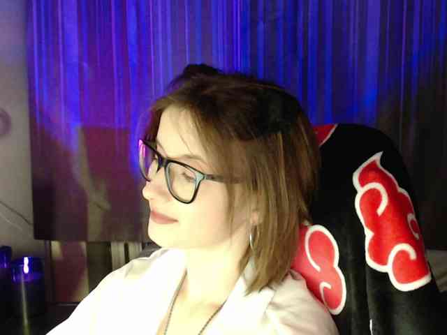 Cherry-Luna webcam