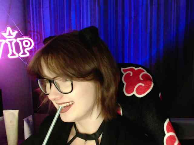 Cherry-Luna webcam