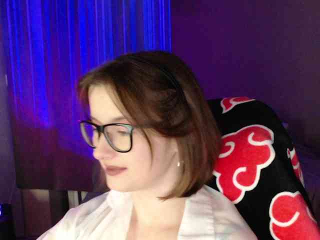 Cherry-Luna webcam