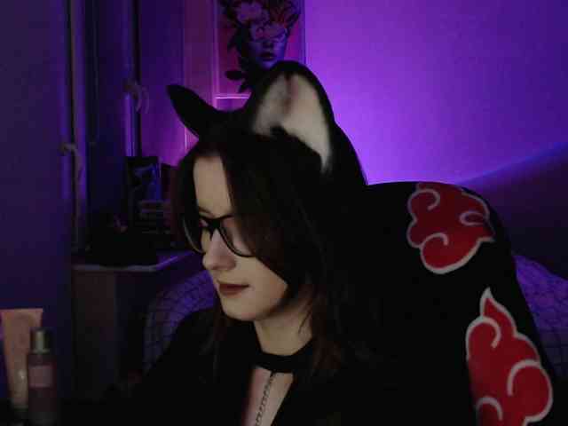 Cherry-Luna webcam