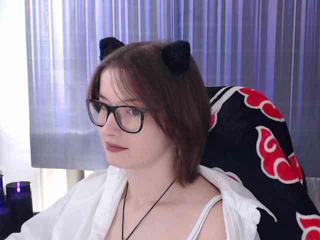 Cherry-Luna webcam