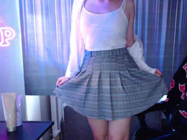 Cherry-Luna webcam