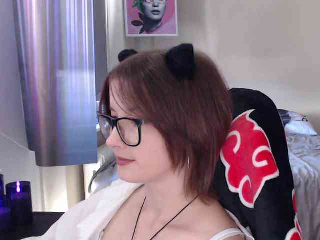 Cherry-Luna webcam