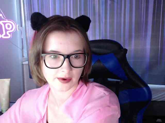 Cherry-Luna webcam
