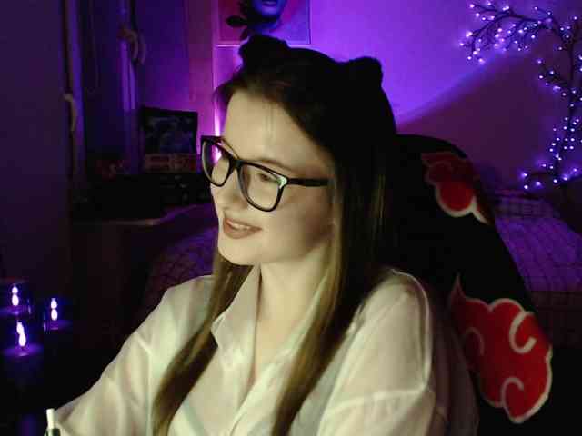 Cherry-Luna webcam