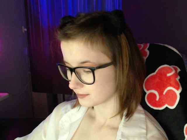 Cherry-Luna webcam