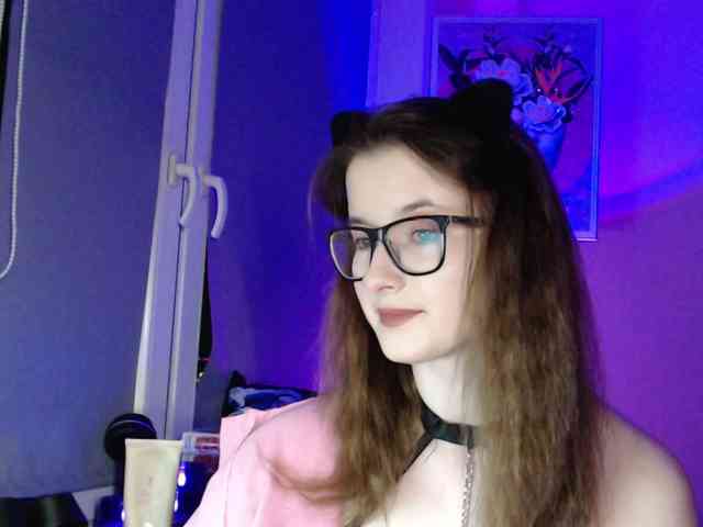 Cherry-Luna webcam