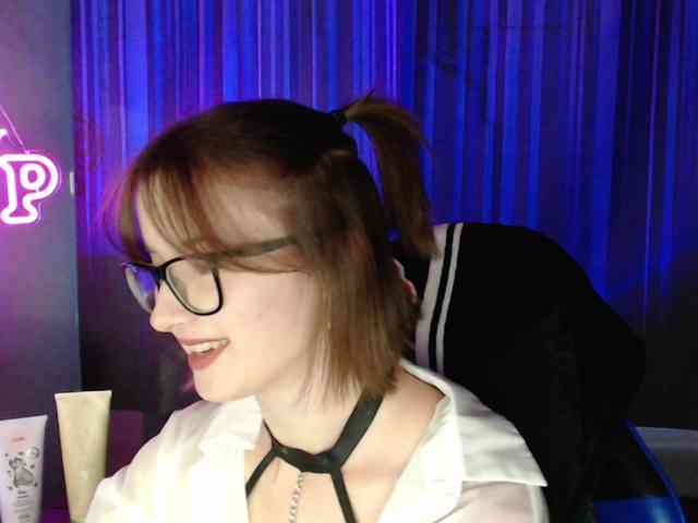Cherry-Luna webcam