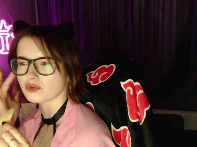 Cherry-Luna webcam