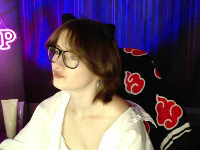 Cherry-Luna webcam