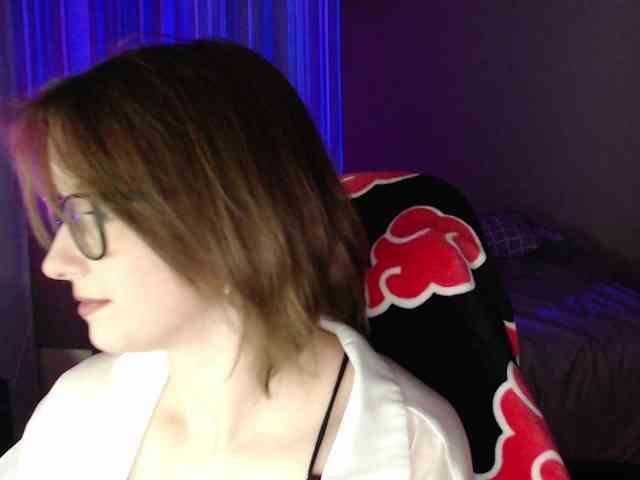 Cherry-Luna webcam