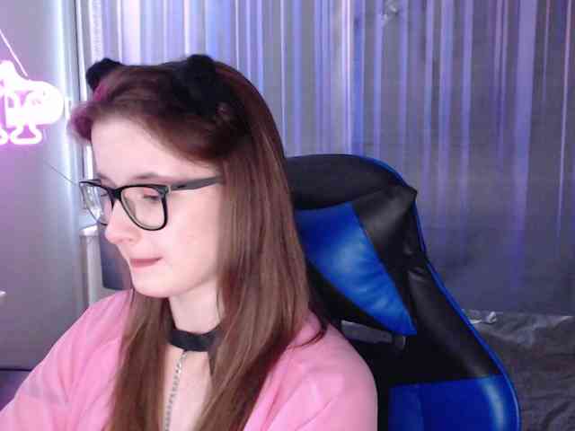 Cherry-Luna webcam