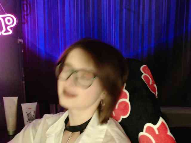 Cherry-Luna webcam