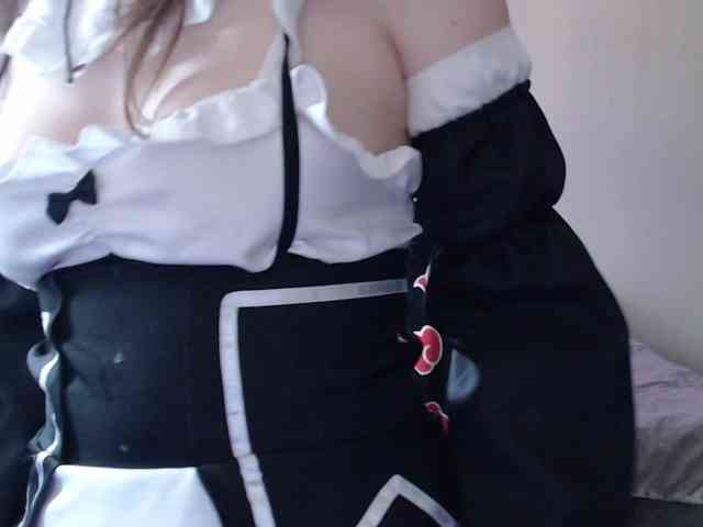 Model: Cherry-Luna
