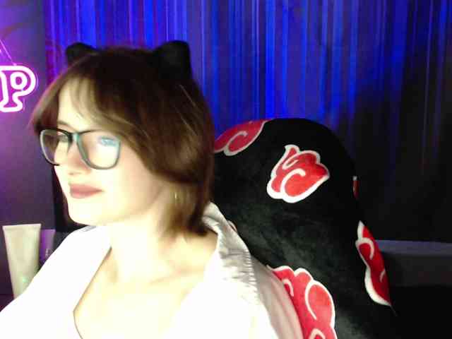 Cherry-Luna webcam