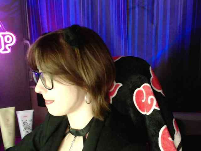 Cherry-Luna webcam