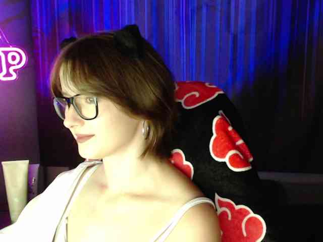 Cherry-Luna webcam