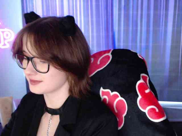 Cherry-Luna webcam