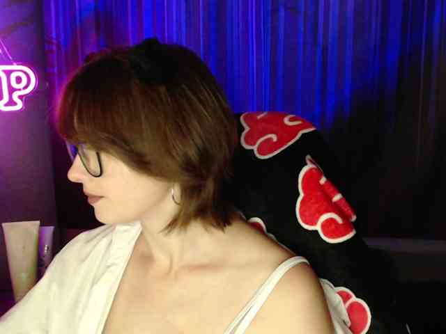 Cherry-Luna webcam