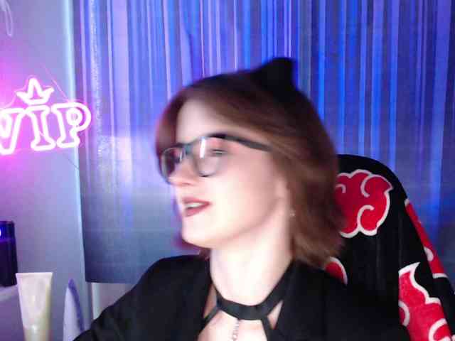 Cherry-Luna webcam