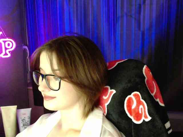 Cherry-Luna webcam