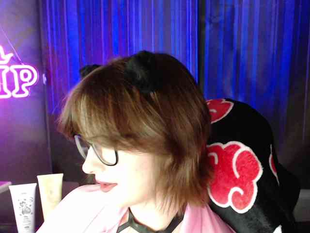 Cherry-Luna webcam