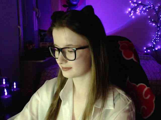 Cherry-Luna webcam