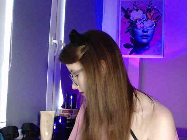 Cherry-Luna webcam