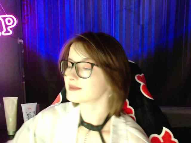 Cherry-Luna webcam