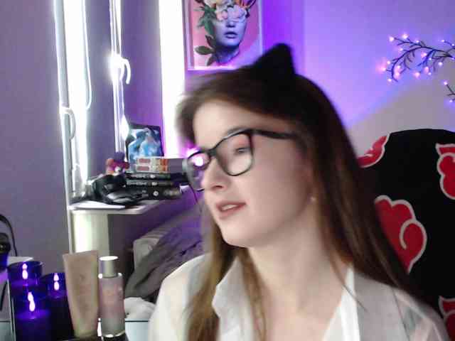 Cherry-Luna webcam