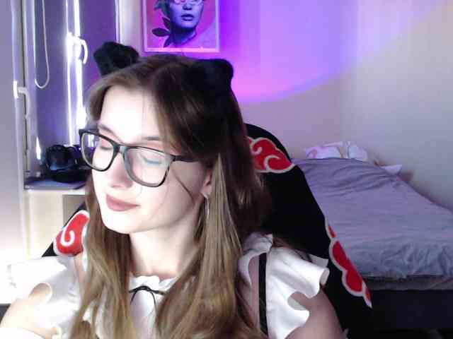 Cherry-Luna webcam