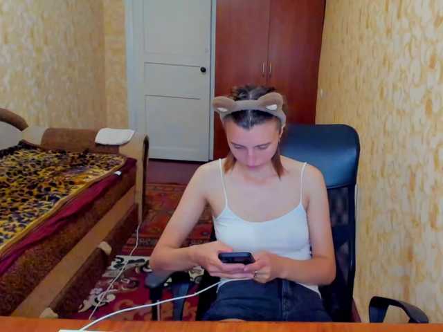 MilaBels Nude Live Sex Shows