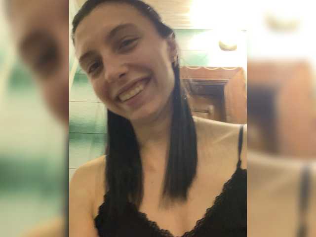 MilaBels live cam on BongaCams