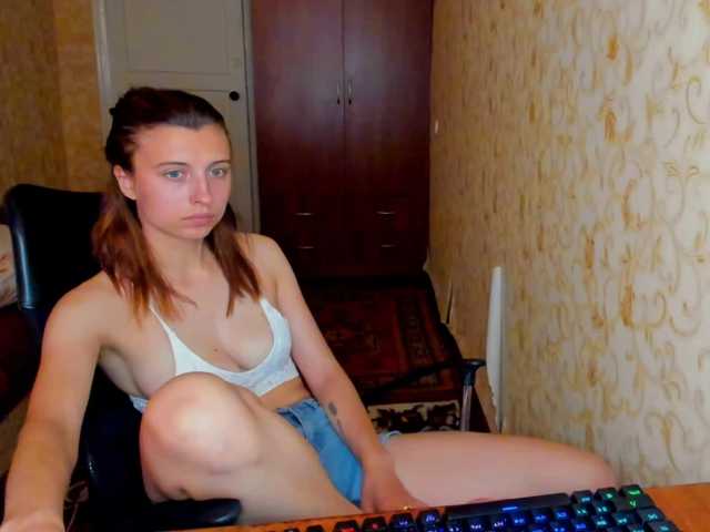 MilaBels live cam on BongaCams