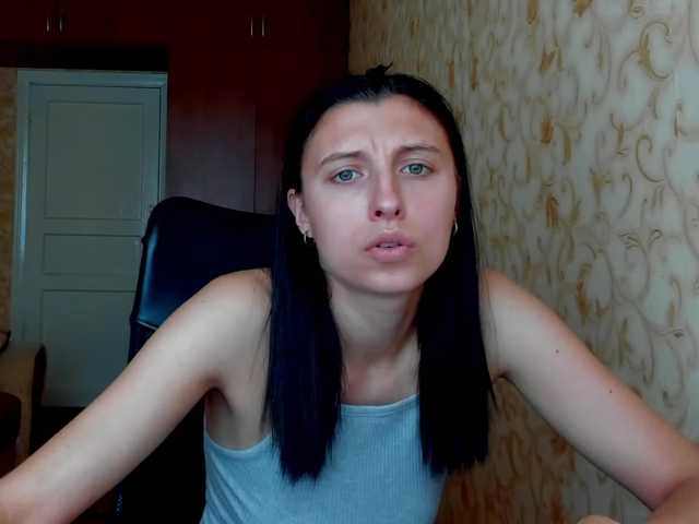 MilaBels Nude Live Sex Shows