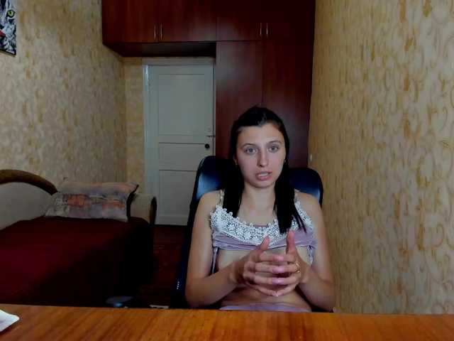 MilaBels live cam