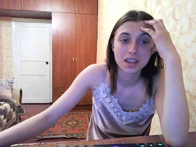 MilaBels webcam