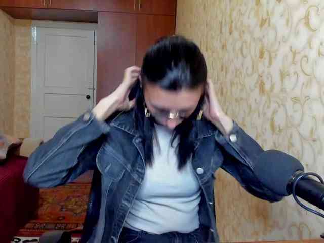MilaBels webcam